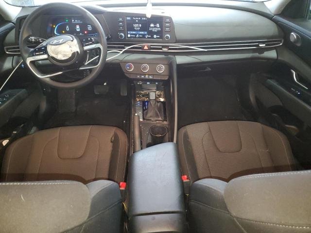 2025 Hyundai Elantra, SE 8