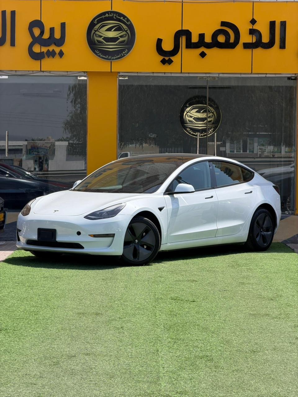 2023 Tesla MODEL 3 4