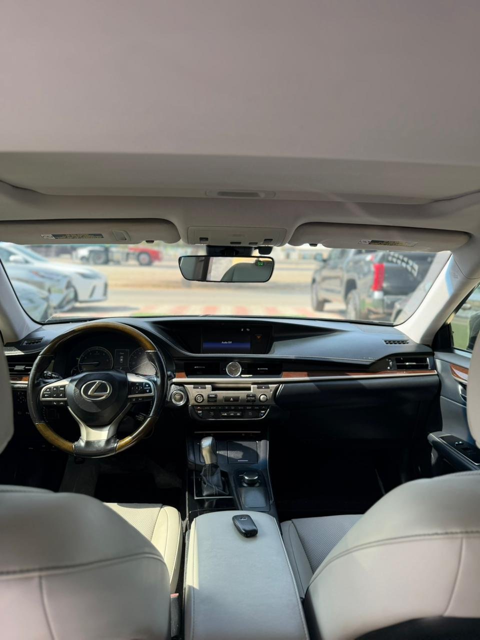 2017 Lexus ES, 350 6