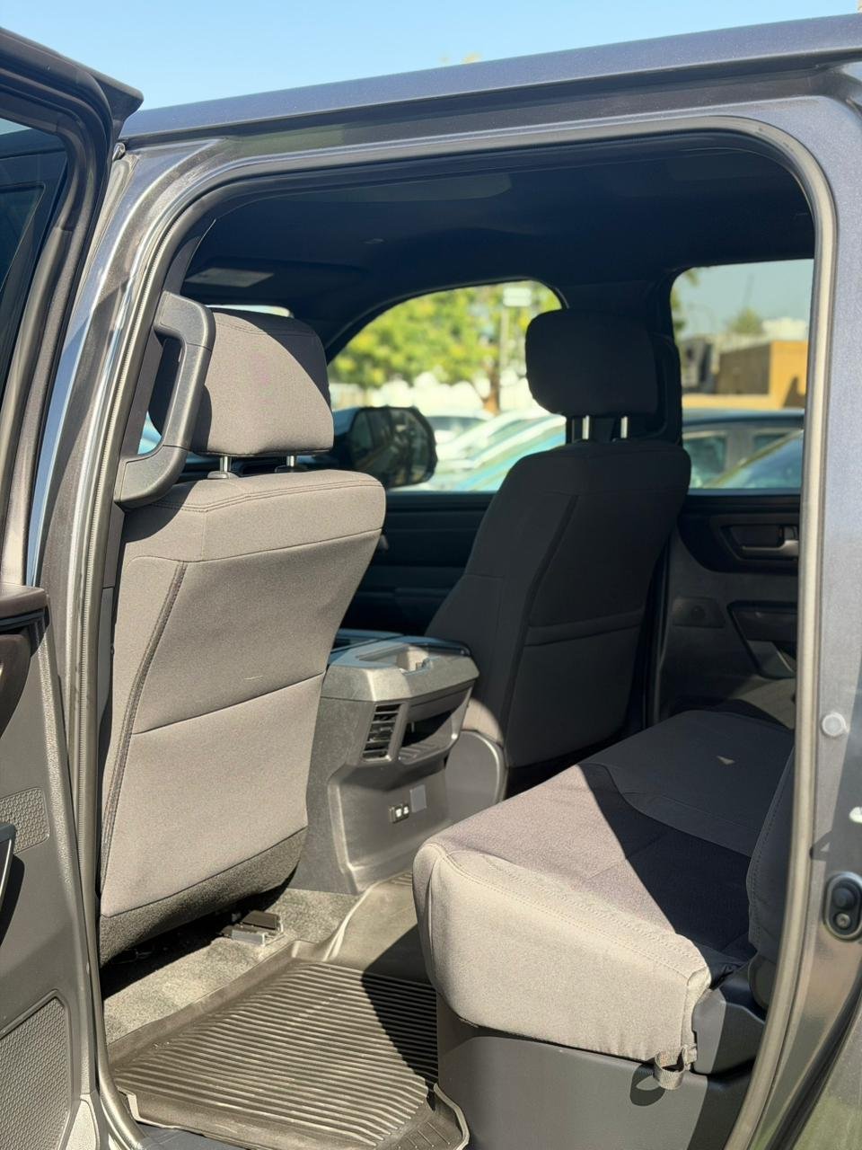 2025 Toyota Tundra, 3