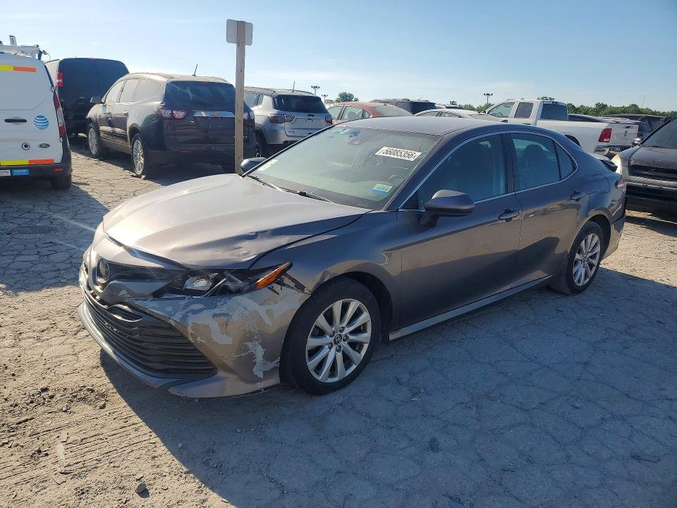 2020 Toyota Camry, LE