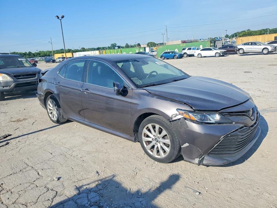 2020 Toyota Camry, LE - صورة 5