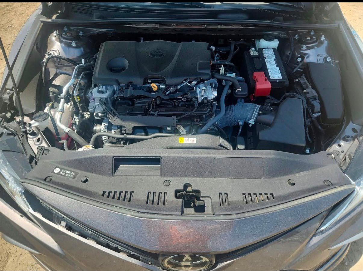 Camry LE - صورة 11