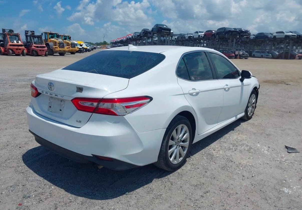 Camry - صورة 2
