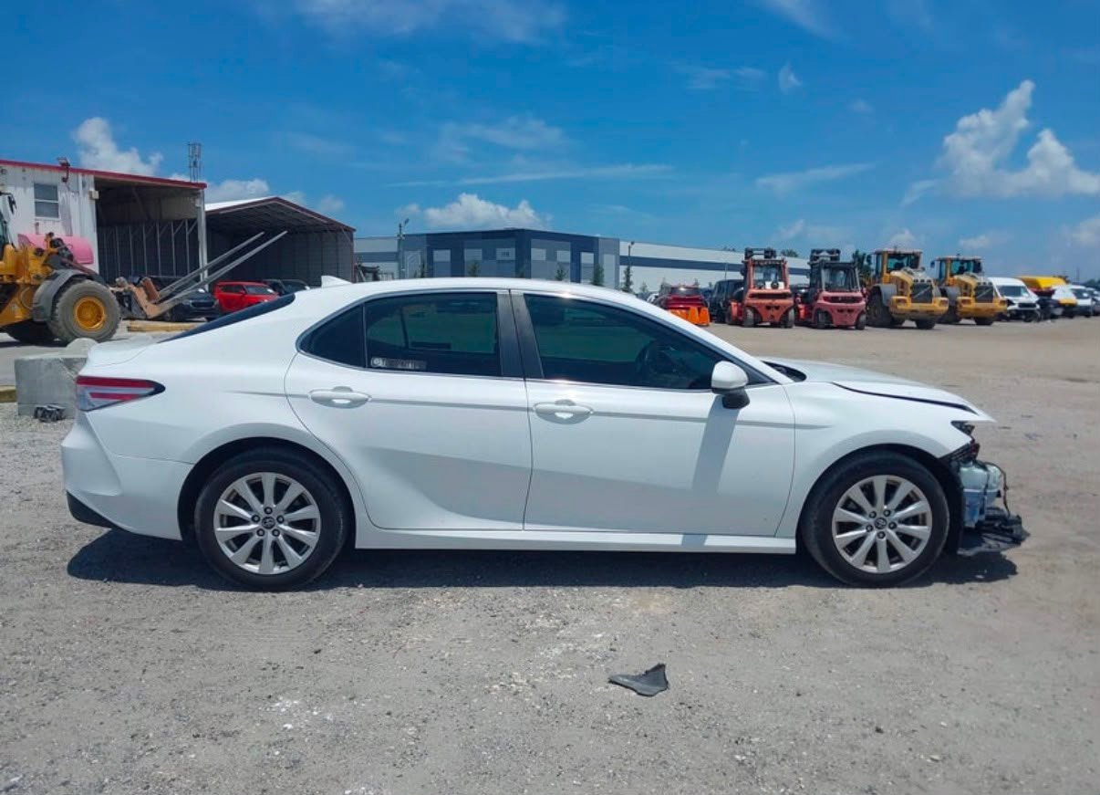 Camry - صورة 12