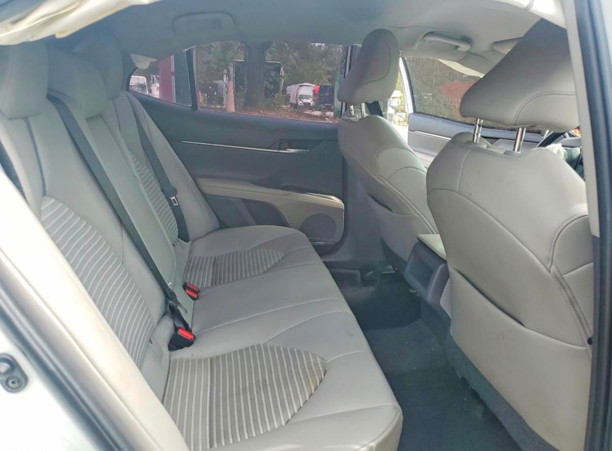 Camry - صورة 10
