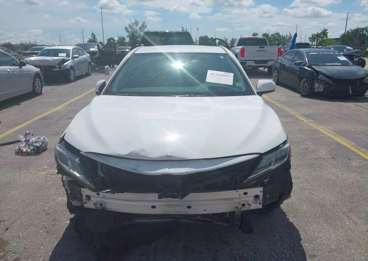 Camry - صورة 6