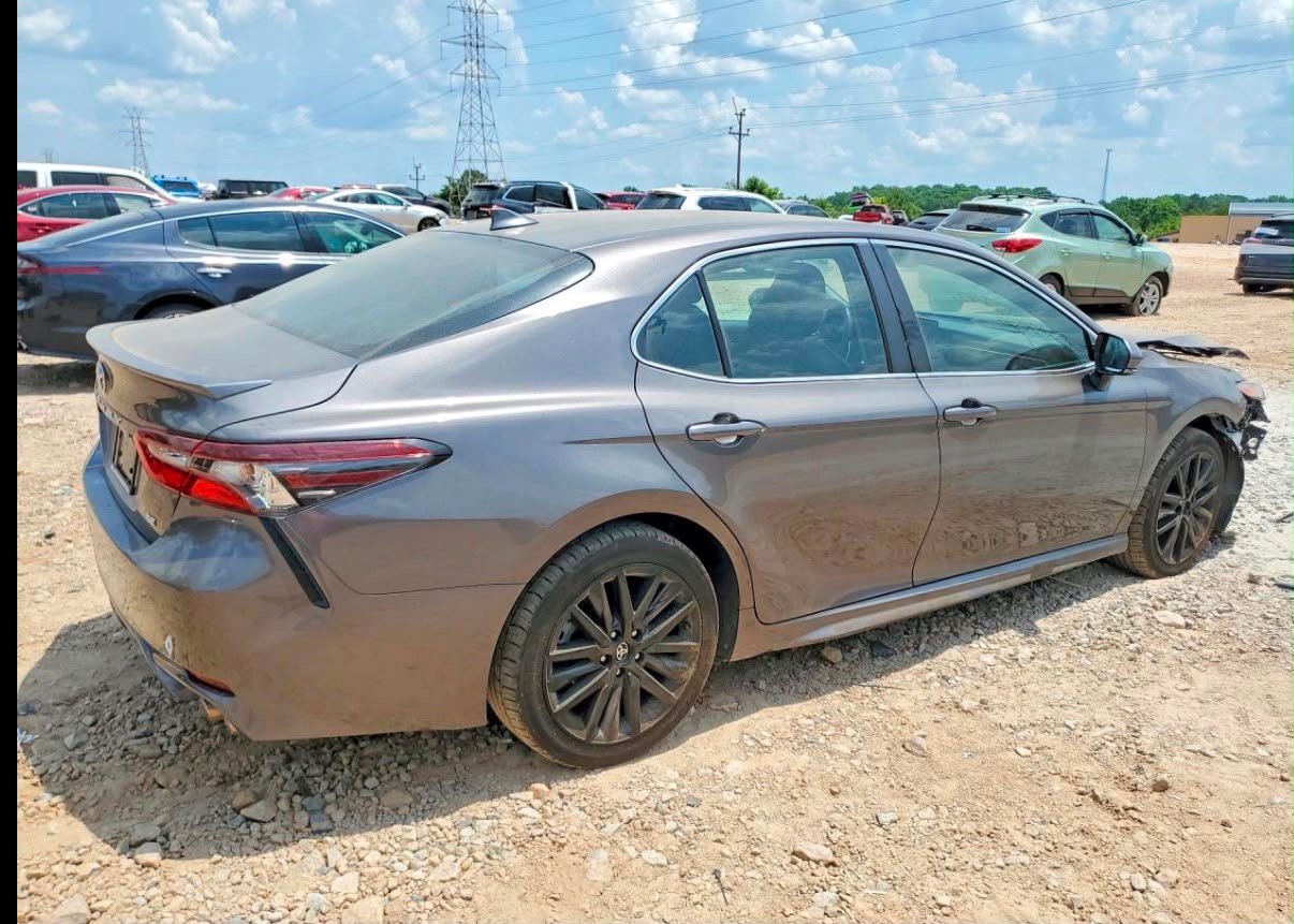 Camry - صورة 4
