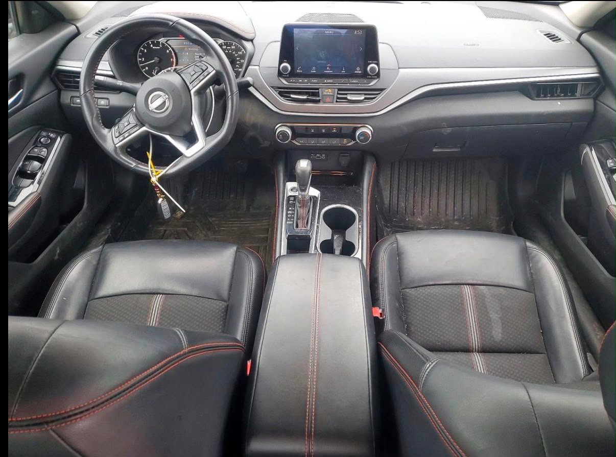 Altima SR - صورة 10