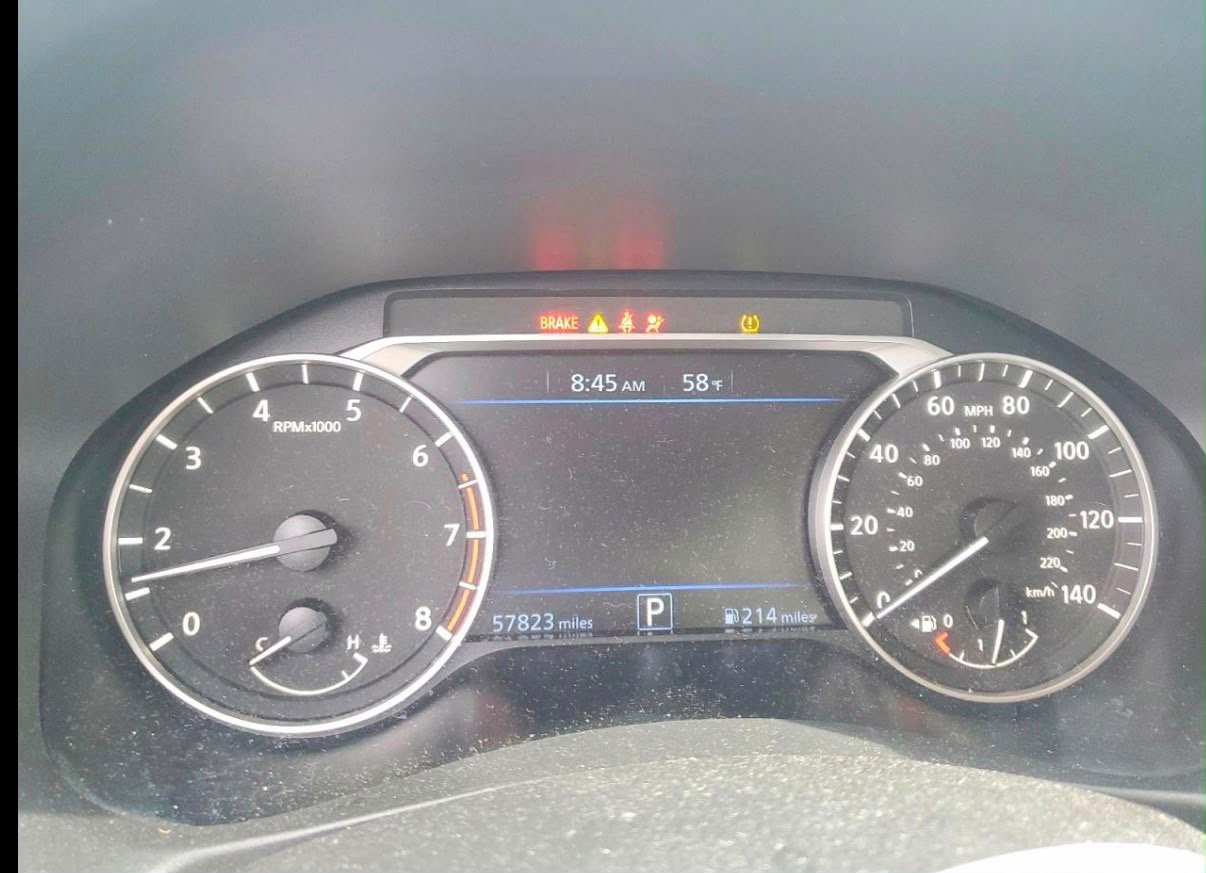 Altima SR - صورة 11
