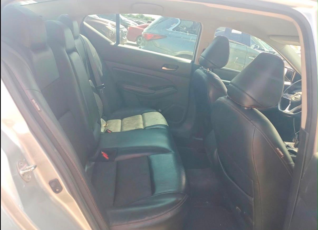 Altima SR - صورة 6