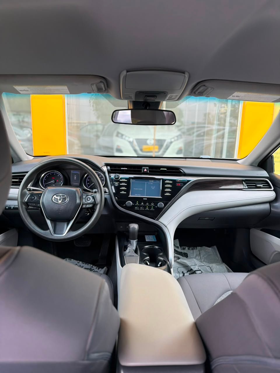 2020 Toyota Camry, LE